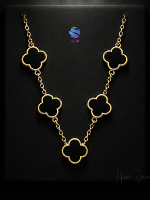 Classic Five-Motif Clover Necklace