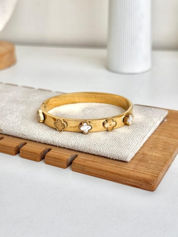 Clover Radiance Bangle